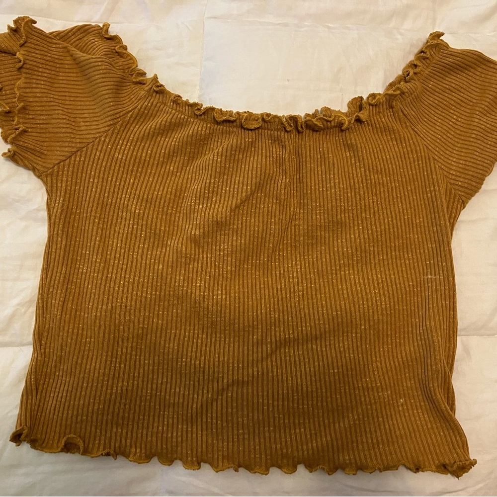 Gold ruffle crop top with metallic specs size M